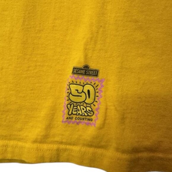 Sesame Street crew neck Bert and Ernie t-shirt design yellow youth size S - Picture 5 of 6